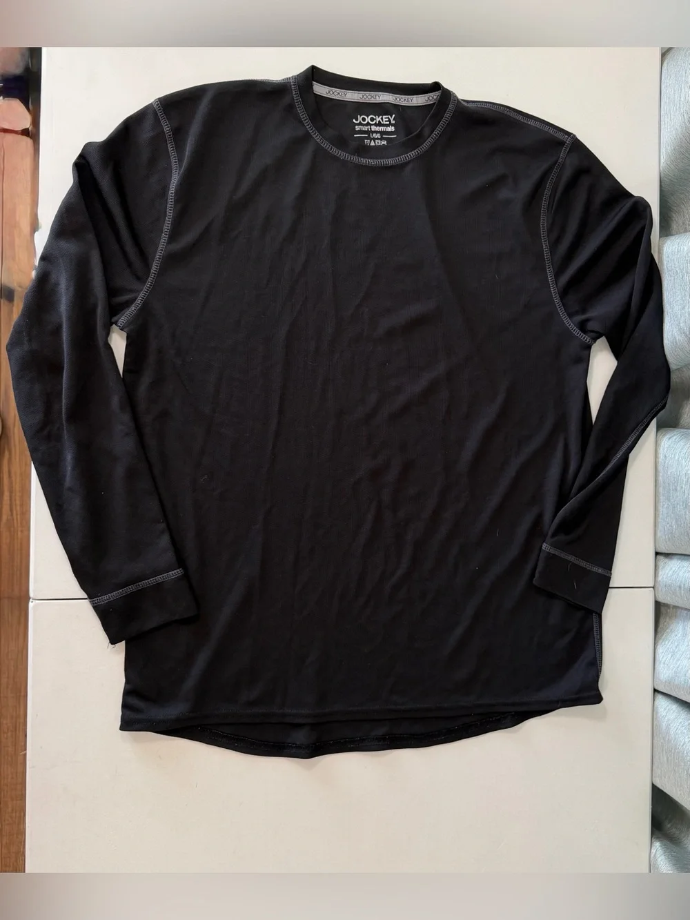 Base Layer Shirt LG Jockey Black Long Sleeves Thermal Style Pull-On Crew Neck